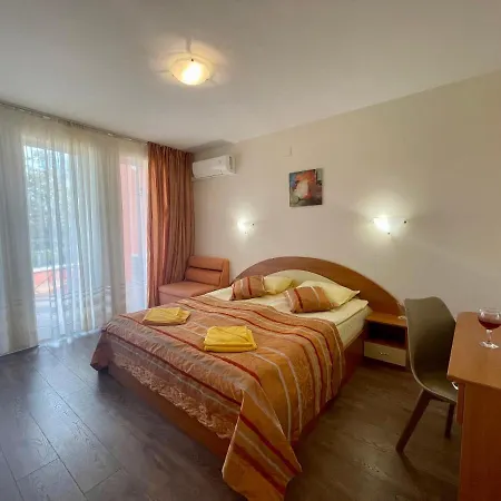 Дом отдыха Valentina Кранево