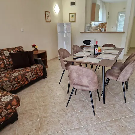 Valentina Holiday home Kranevo