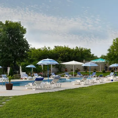 Valentina Дом отдыха Кранево