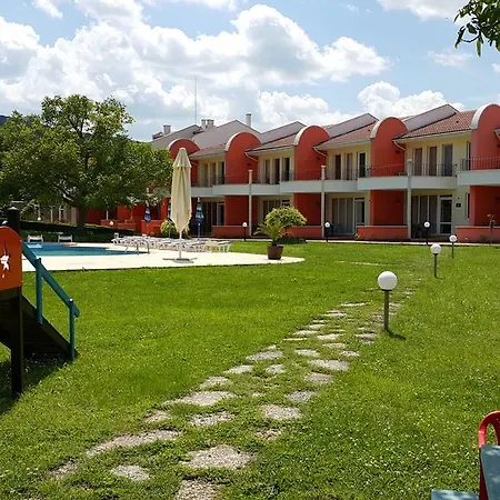 Valentina *